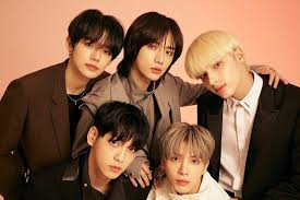 Playlist da fm kpop hits. Txt Becomes Fastest K Pop Artist To Debut On Billboard S Pop Radio Airplay Chart Extends Record On Billboard 200 In 4th Week Soompi