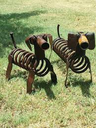 Metal Art Dogs Scrap Metal Art Junk Yard Dogs Weeny Dog Couple Scrap Metal Art Metal Art Projects Welding Art Projects