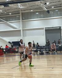 Easy bucket!!!! @edith.almanza for being my photography #baeketball  #kobe6protro #grinch #kobe #nike #nikeshoes #memphis #grizzlies  #memphisgrizzlies