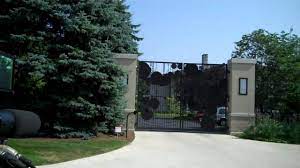 The outside of james's house also has a huge parking space which is necessary for his grand collection of cars. Lebron James House Is Quiet Youtube