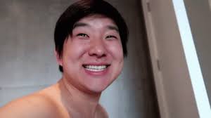 Facebook gives people the power to share and makes the world. Pyong Pyong Lee Gif Pyong Pyong Lee P Pyong Banhando Discover Share Gifs