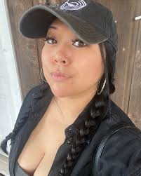 Jenny (@jenny.valino) · Instagram 照片和视频