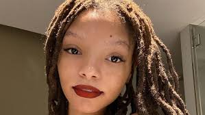 Chloe bailey doesn't have a boyfriend right now. Chloe Bailey Wishes Partner In Crime Sister Halle A Happy 21st Birthday