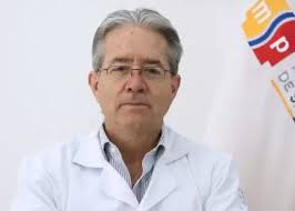 Dos juicios en contra del ministro de Salud, Juan Carlos Zevallos, pasan a  la Comisión de Fiscalización