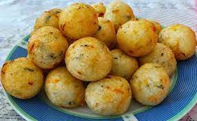 Resepi cucur udang kuah kacang che nom resepi cucur ikan bilis lembut azie kitchen resepi cucur bilis kucai & cili kering Resepi Cucur Ikan Bilis Rangup Bahan Bahan Tepung Gandum Bawang Besar Didadu Ikan Bilis Ditumbuk Halus Garam Secu Cooking Cooking A Roast How To Cook Rice