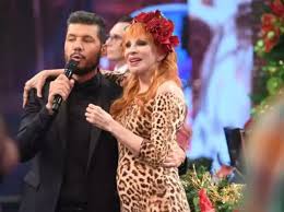 Imágenes correspondientes al programa del 19 de agosto. Nacha Guevara Vuelve A Showmatch Todos Los Detalles Del Regreso De La Jurado Gente Online