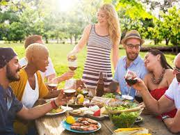 Summer is here, which means it's officially time to kick back, relax and soak up the sun with your nearest and dearest. A Summer Dinner Party Menu For People Who Can T Cook Hgtv