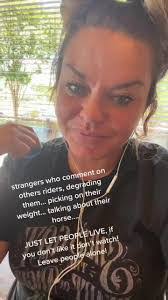 Stacy Mazza's Instagram, Twitter & Facebook