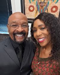 Jason Kinslow's Instagram, Twitter & Facebook