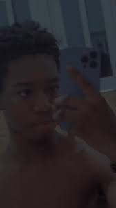 Sammy Tyler's Instagram, Twitter & Facebook