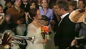 Una gran historia, guarda un secreto hasta el final. Franco Reyes Y Sarita Elizondo Se Dan El Si Quiero