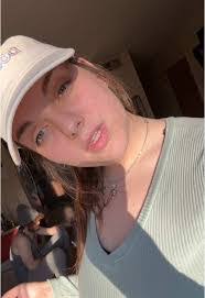 Sandra Kimball's Instagram, Twitter & Facebook