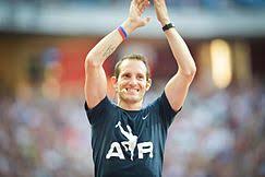 Lavillenie improved his outdoor personal best to 5.81 m in may 2009, beating veteran french pole vaulter romain mesnil in forbach. Renaud Lavillenie Wikipedia