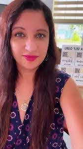 Melissa Higley's Instagram, Twitter & Facebook