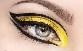 Makijaz Inspirowany Kolekcja Mac Indulge Yellow Eye Makeup Dramatic Eye Makeup Eye Make Up