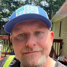 Slater Nalley's emotional “Traces of You,” inspired by tragedy, moves the  judges to tears. 💙 #AmericanIdol