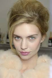 Hairstyles for a line dress. 8 Wedding Hairstyles To Match Your Gown S Neckline Flare