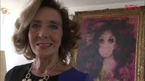 Lorena Velázquez recuerda a grandes cómicos, galanes y al Santo, el  enmascarado de plata