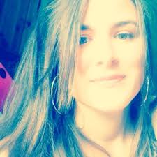 Anna McGowan (@amannamcgowan)