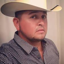 Stream Puraz rolas chingonas by Alfredo mireles