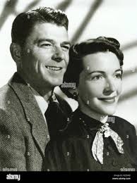 Ronald davis hi-res stock photography and images