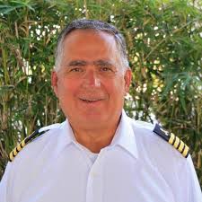 What is the fuel consumption of a 87 Tradwindes 43 with twin Perkins  engines for a 1100 miles cruise?