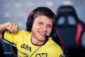 S1mple Cs Go Settings Gear Config Crosshair 2021 Players Best Player Esports