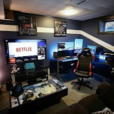 However, there are no set rules when it comes to designing the ultimate gaming room and geek pad. Technology Video Game Room Design Room Setup Video Game Rooms