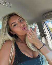 Camille Lamb (@camillelambb) • Instagram photos and videos