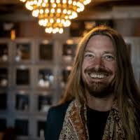 Philip Wolf's Instagram, Twitter & Facebook