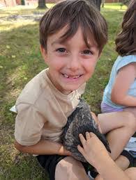 Isabella Travis's Instagram, Twitter & Facebook