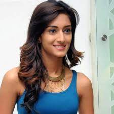 Ahead, we will also know about erica fernandes dating, affairs, marriage, birthday, body measurements, wiki, facts. Erica Fernandes Age Husband Height Family Biography Movies Breezemasti