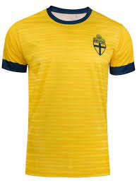 Hemmatröjan från adidas för em slutspelet 2021 och övriga landskamper 2010 och 2021. Sverige Matchtroja Em 2021 Surte Is