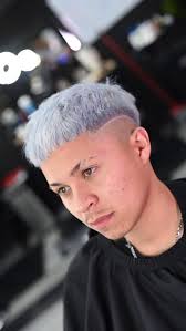 Uriel Mireles (@urielthebarber_) • Instagram photos and videos