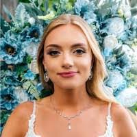 Jasmine Obrien's Instagram, Twitter & Facebook