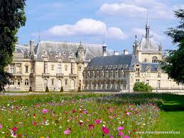 One Of The Many Photos We Took In Chantilly A Few Summers Ago Une Des Nombreuses Photos Prises A Chantilly I French Castles Castles France Chantilly France