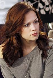 One Tree Hill: Haley Will Use Her Own Crisis to Help Others