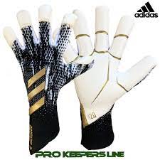 However, the number of rubber spines varies for each model. Adidas Predator Gl Pro Hybrid Black White Gold Metallic Pro Keepers Line