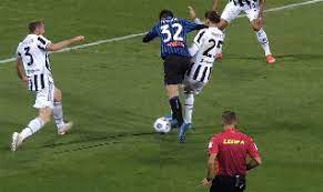 Atalanta, calcio, stefano pessina, rai due, coppa italia. Moviola Atalanta Juventus Contatto Pessina Rabiot Massa Non Concede Rigore Foto