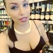 Ivory Lovelace's Instagram, Twitter & Facebook