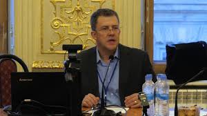 Darin Barney (McGill University, Montréal) The Political Subject of  Extraction