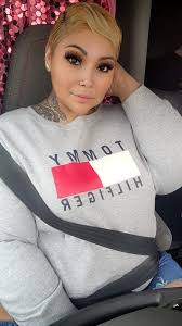 New to the group , Gmorning Truckers 😎 22 with 1 year n 6 months in 🫶🏽  #kansas #femaletrucker