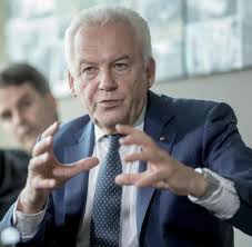 Grube was born in hamburg in 1951. Rudiger Grube Neue Freundin Neue Ic Linie Fur Mecklenburg Vorpommern Ludwigslust Handelsregisterbekanntmachungen Und Netzwerk Zu Rudiger Grube Lautan Nasihat Islami