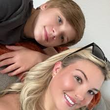 Rochelle Stoker and Colby Deardorff's Wedding Website