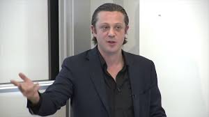 As an investment banker, he has been taking part in key strategy meetings that have helped to transform the public service agenda of the firm to make it one of the most successful across the world. What Do Investment Bank Traders Really Get Paid Youtube