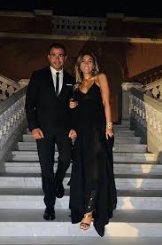 تواصل الشركة المنتجة لمسلسل دينا الشربيني الجديد الذي ستشارك به في السباق الرمضاني في 2021، ترشيح أبطال العمل استعدادا للتعاقد معهم بشكل رسمي خلال الفترة. ØµÙˆØ± Ø¹Ù…Ø±Ùˆ Ø¯ÙŠØ§Ø¨ Ù…Ø¹ Ø¯ÙŠÙ†Ø§ Ø§Ù„Ø´Ø±Ø¨ÙŠÙ†ÙŠ ÙÙŠ Ø³Ù‡Ø±Ø© Ø±ÙˆÙ…Ø§Ù†Ø³ÙŠØ© Ø¨Ø¯Ø¨ÙŠ Ø§Ù„ÙˆÙØ¯