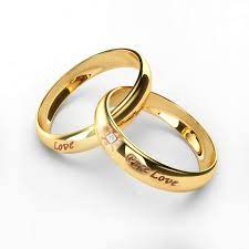 30 Stunning Gold Engagement Ring Designs For Couple Couple Wedding Rings Engagement Rings Couple Designer Engagement Rings