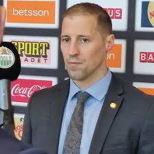 Tom Neilson (@tboldglass)