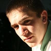 40+ Profile mit dem Suchbegriff „Halley“