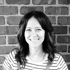 Tyne Smith's Instagram, Twitter & Facebook